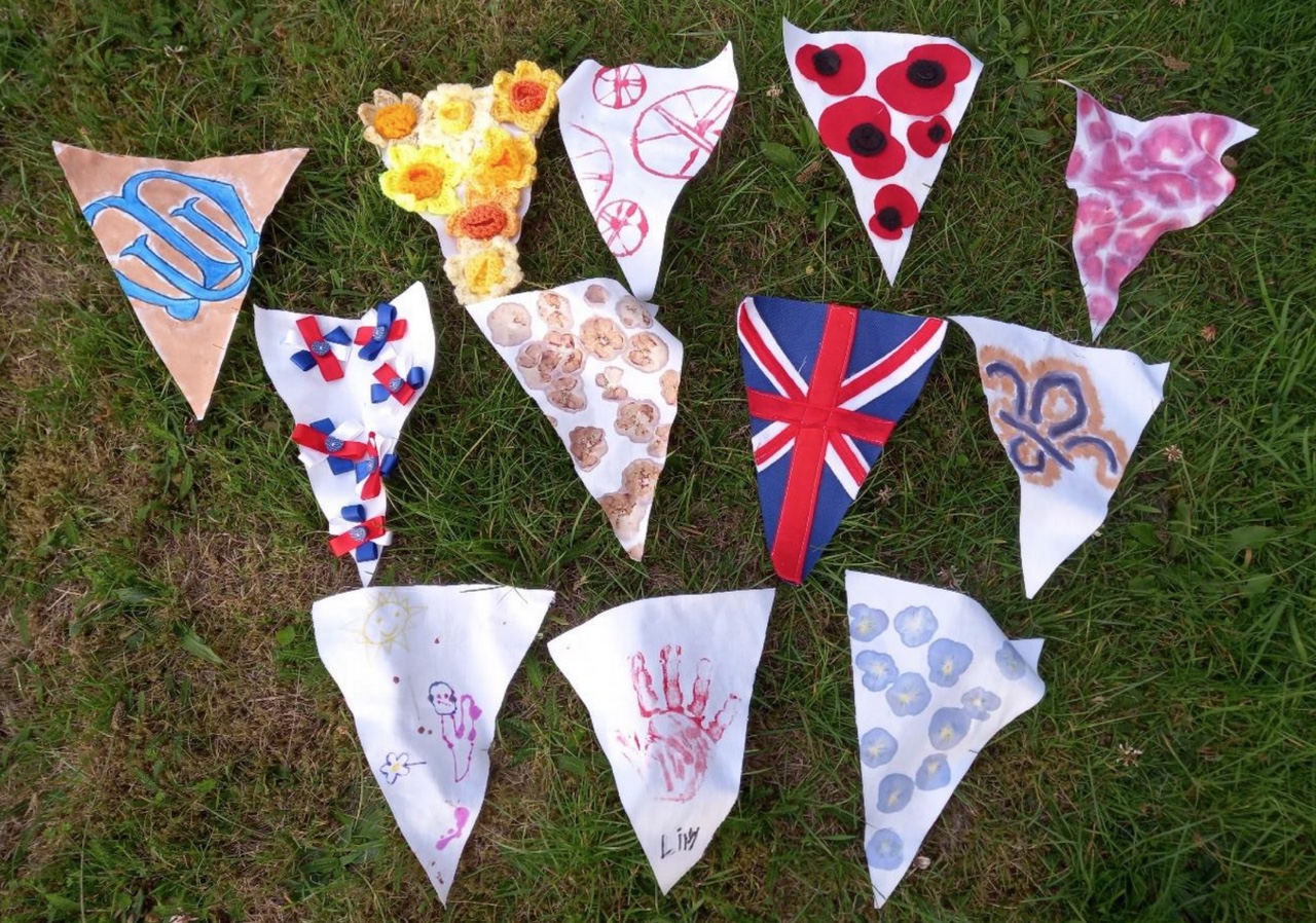 Examples of bunting.
